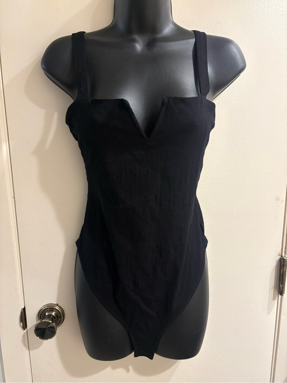 Free People Pippa V-Wire Bodysuit in Black Size Medium